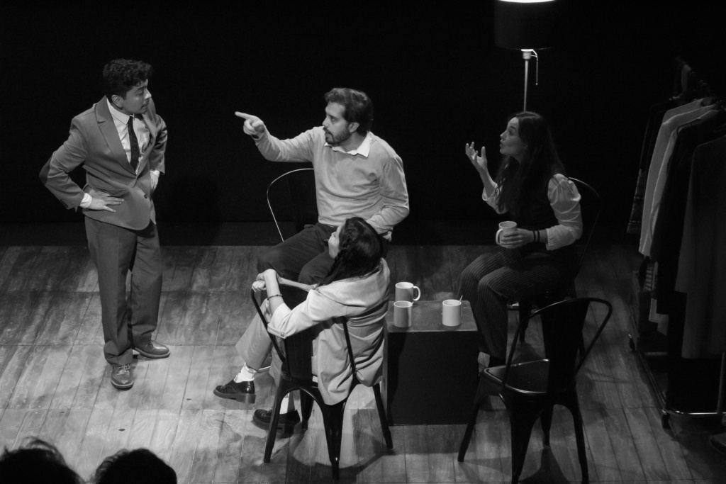 Hay que salir del teatro con algo que decir