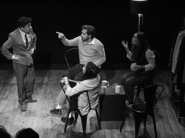 Hay que salir del teatro con algo que decir